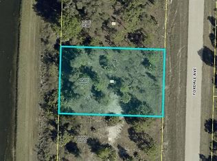 905 Foxdale Ave, Lehigh Acres, FL 33974