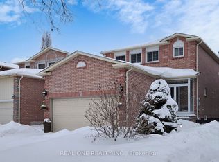 10 Squire Dr, Richmond Hill, ON L4S 1C4
