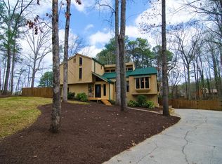 3295 Holly Mill Ct, Marietta, GA 30062
