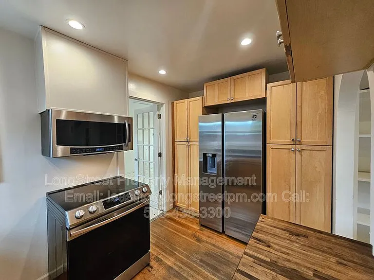 7209 N Amherst St — Photo 16