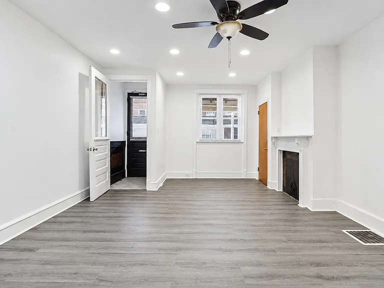 45 N Lindenwood St — Photo 4