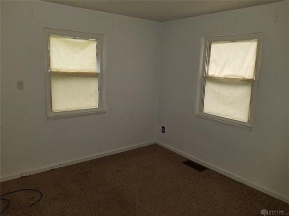 3rd image of 1449 Kipling Dr