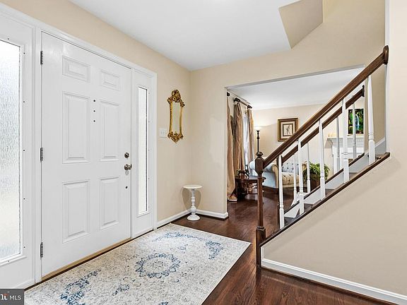 4th image of 4464 Briton Ct