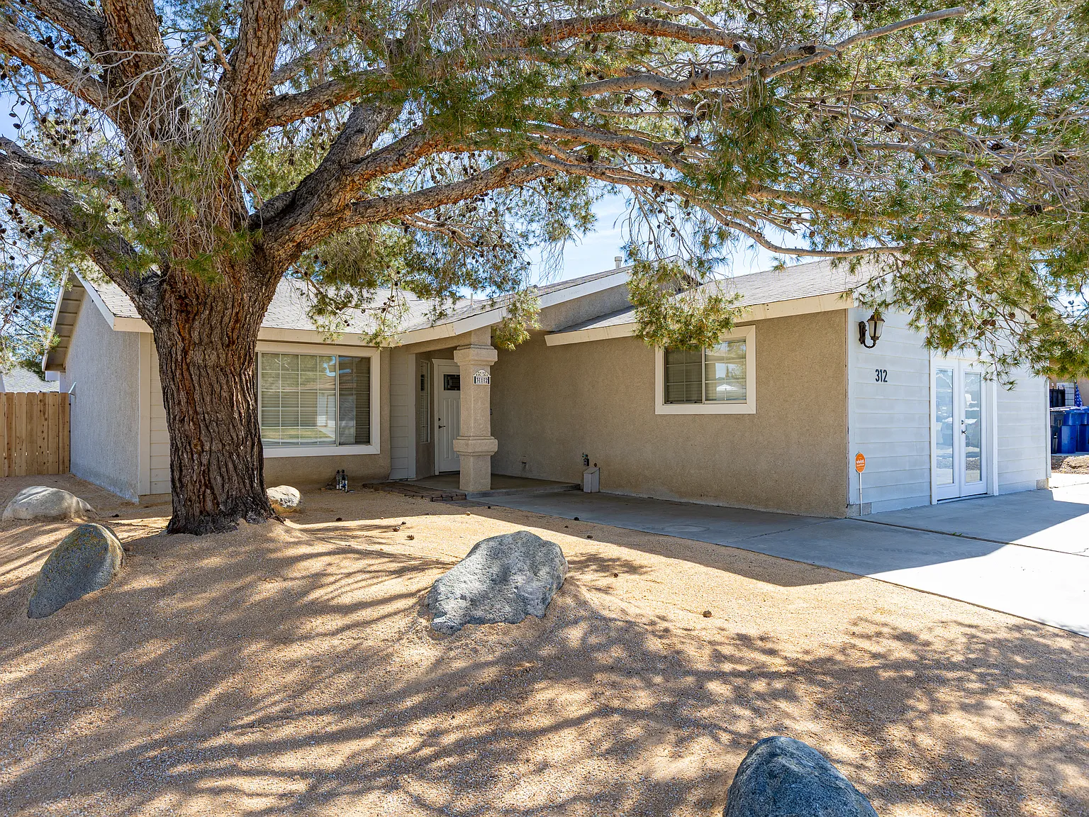 3 bed, 1872 sqft, $1,750 — Photo 2