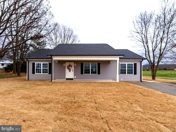 1087 Judy Ln, Stanley, VA 22851