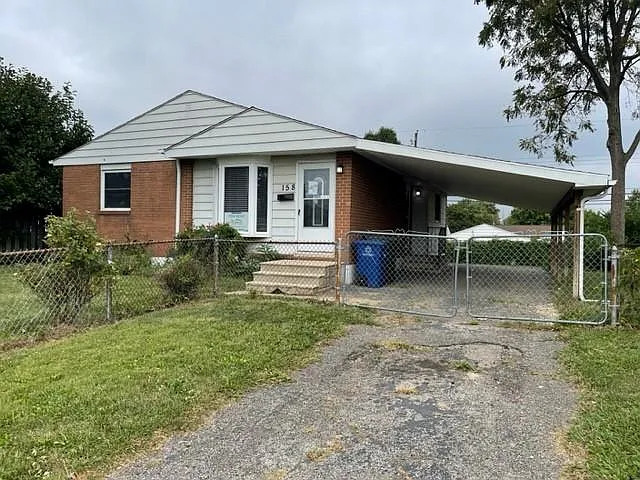 158 Ziegler Ave photo 1