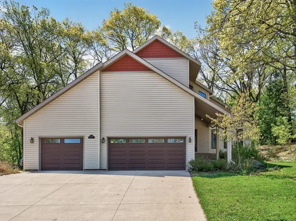 8750 Hunters Way, Apple Valley, MN 55124