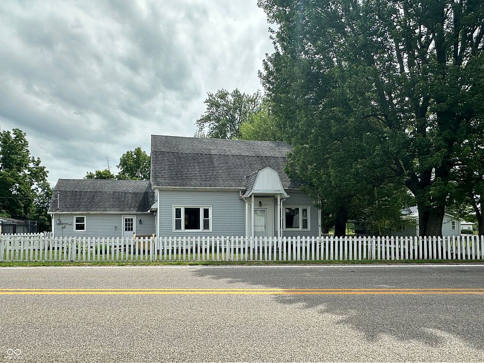 1st image of 107 W Valley Dr