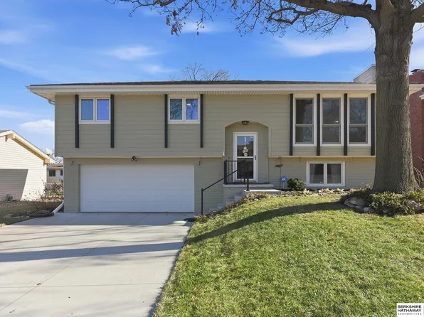 2635 N 125th Cir, Omaha, NE 68164