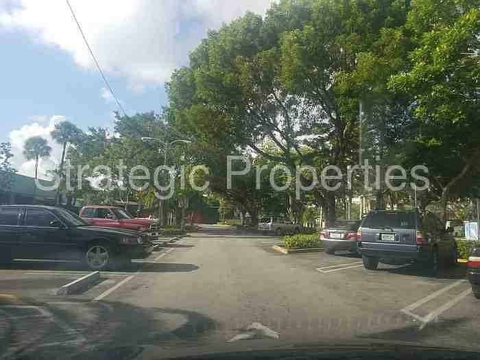 1st image of 5143 NE 2nd Ave
