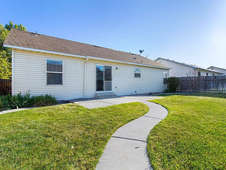 2530 Paintbrush Dr — Photo 7