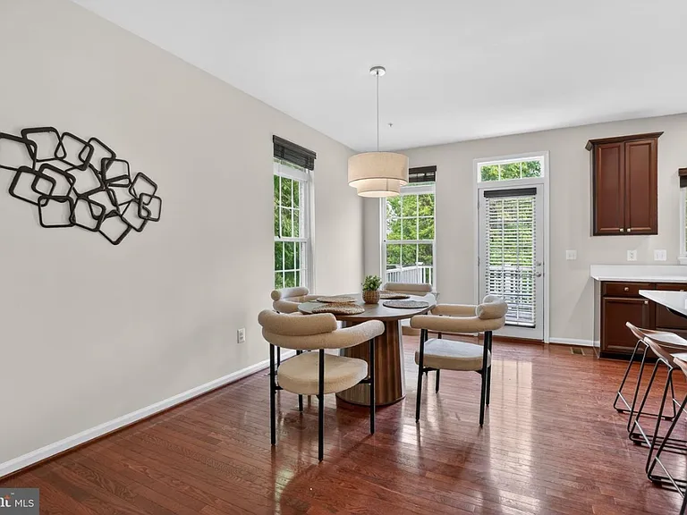 2624 Saint Marys View Rd — Photo 11