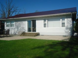 47862 Dunn Ln, Pelican Rapids, MN 56572