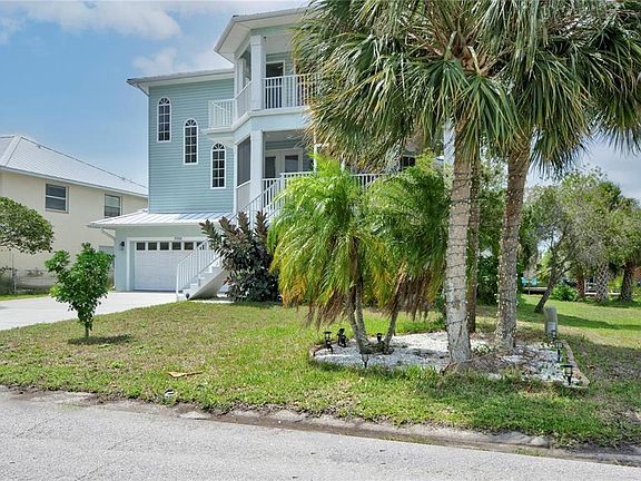 2nd image of 7352 Gulf Way