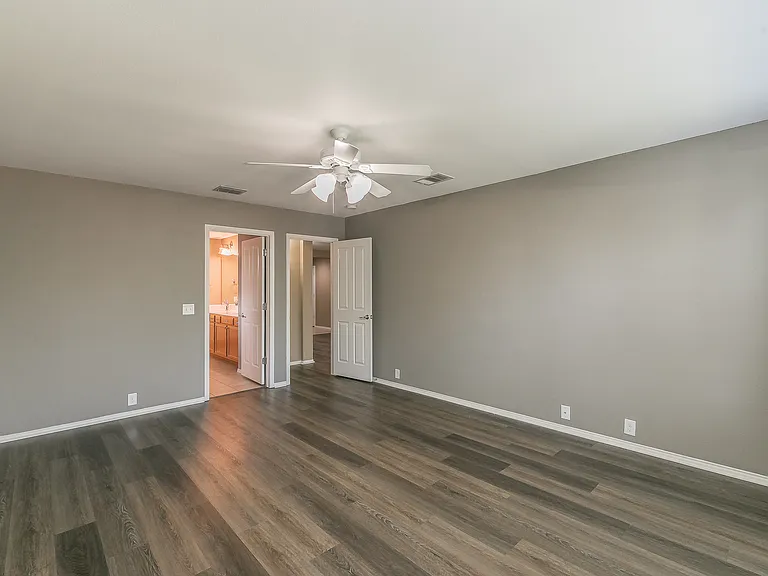 4521 Sheldon Trl — Photo 26