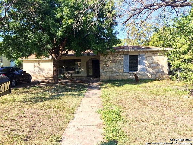 1st image of 3011 Greenacres Dr