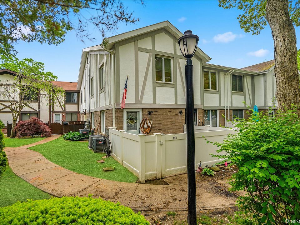 1st image of 831 Blue Ridge Drive