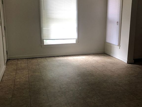 4th image of 1115 N College Ave #1115