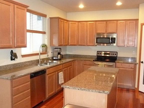Kitchen - west side
