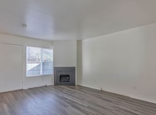 130-136 Miles Ln #136D, Watsonville, CA 95076