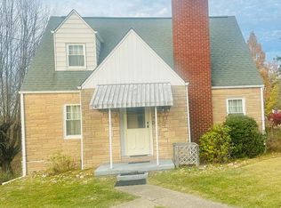 95 Mount Lebanon Dr, Wheeling, WV