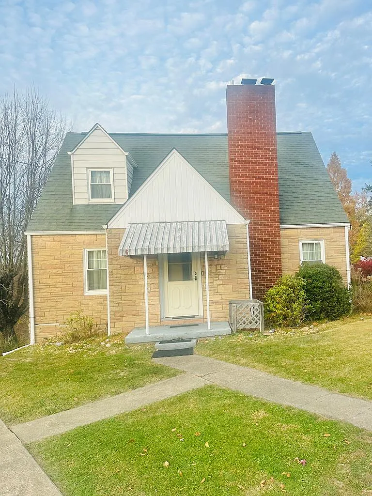 95 Mount Lebanon Drive photo 1