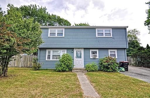 1st image of 549 E Ashland St