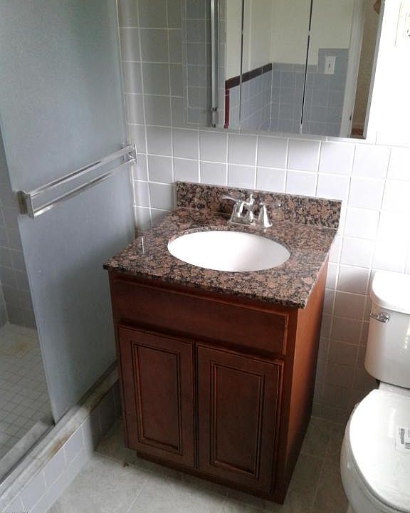2nd image of 16 North Ct APT B