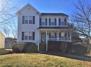 630 Hunters Knoll Rd, Winston Salem, NC 27106