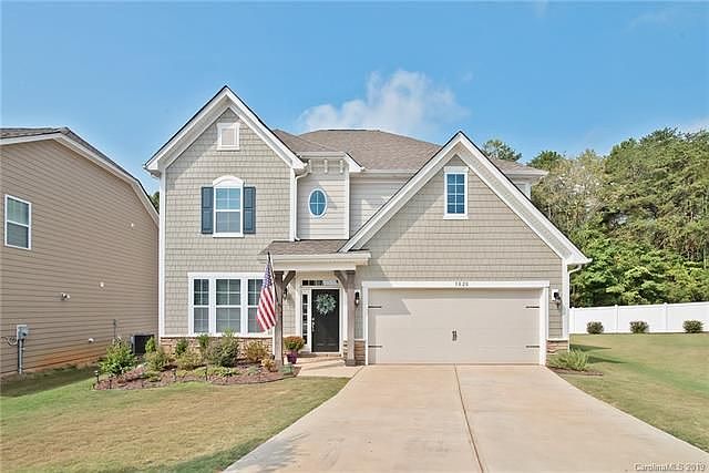 1st image of 3820 Lake Breeze Dr