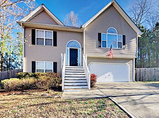 7876 Newport Dr, Douglasville, GA 30134