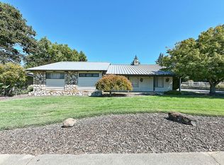 330 N Keene Way Dr, Medford, OR