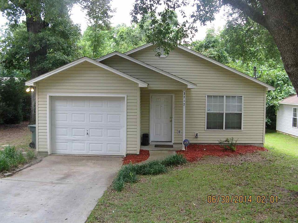 1st image of 2717 Pablo Ave