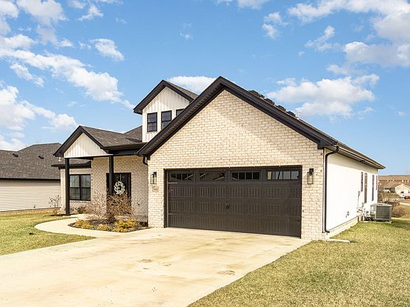 4th image of 5008 Bentwood Ct