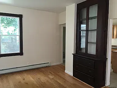 862 Washington Ave — Photo 6