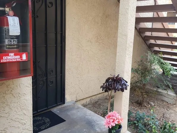 2920 Briarwood Rd Unit E4, Bonita, CA 91902