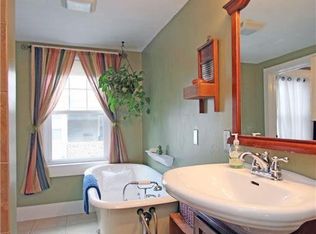 6 Maple Ave #1, Bethel, CT 06801