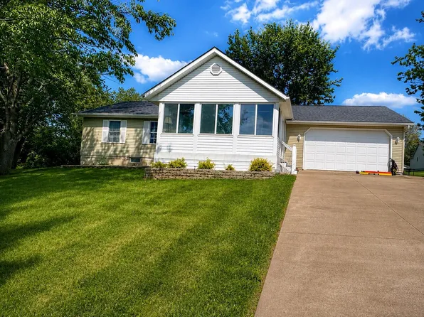 54 Winesap Ct, Howard, OH 43028