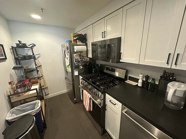 3883 Connecticut Ave NW #401 — Photo 3