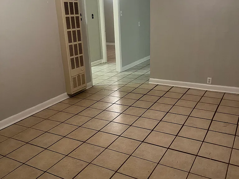 304 Mill St — Photo 10