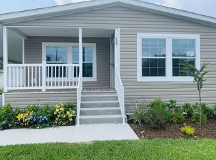 147 Woodland Dr #1064, Leesburg, FL 34788