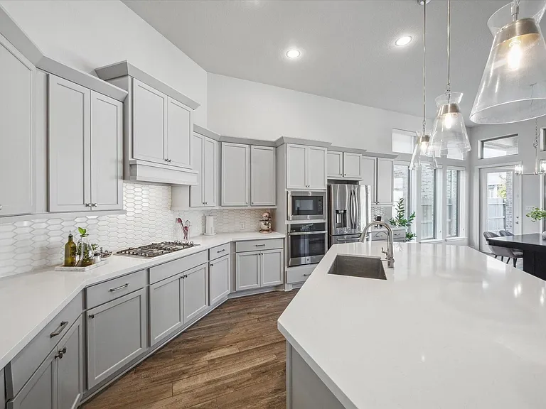 4318 Rocky Stream Ct — Photo 11