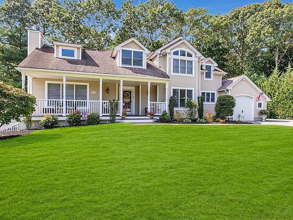 2nd image of 136 McCarthy Ln