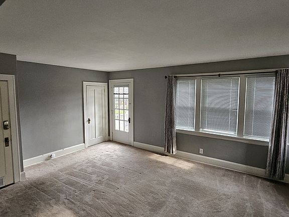 3rd image of 3256 Nash Ave #3256