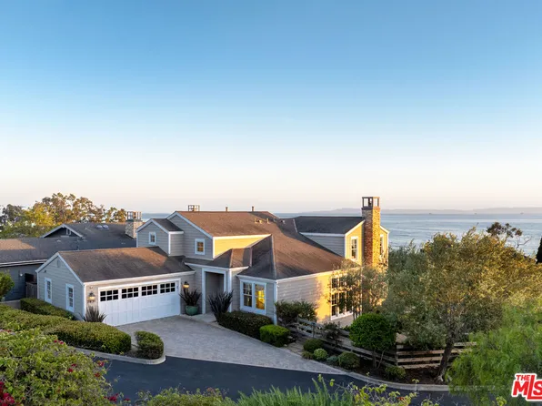 2631 Freesia Dr, Carpinteria, CA 93013