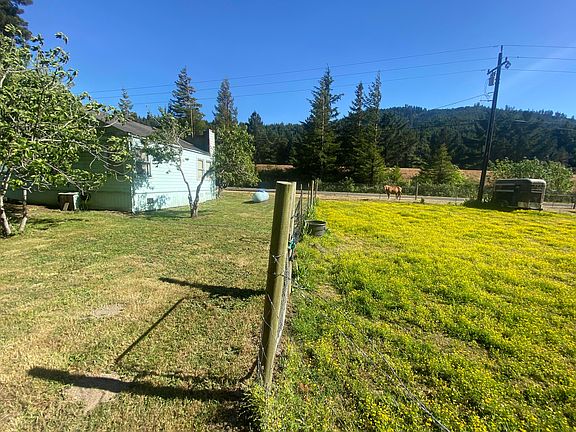 3rd image of 227 North Rd