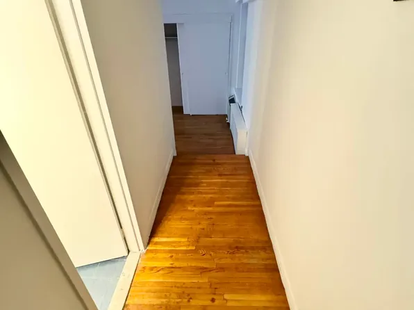 135 Charles Street image 4 of 5