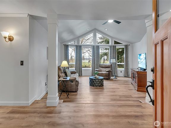 4th image of 24421 SE 387th Street
