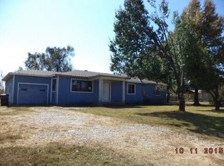 1107 Main St SW, Gravette, AR 72736