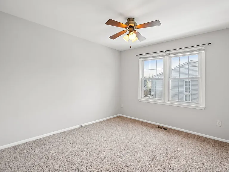 7907 Timarand Ct — Photo 28